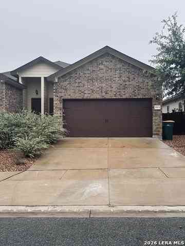 Multifamily For Rent - 9302 Canyon Bnd #2<br/> Bexar County, Converse, TX 78109