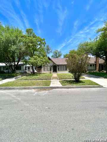 Homes For Rent - 307 Furr Dr<br/> Bexar County, San Antonio, TX 78201