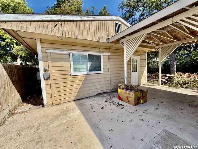 Apartment For Rent - 431 Sussex Ave #2<br/> Bexar County, San Antonio, TX 78221