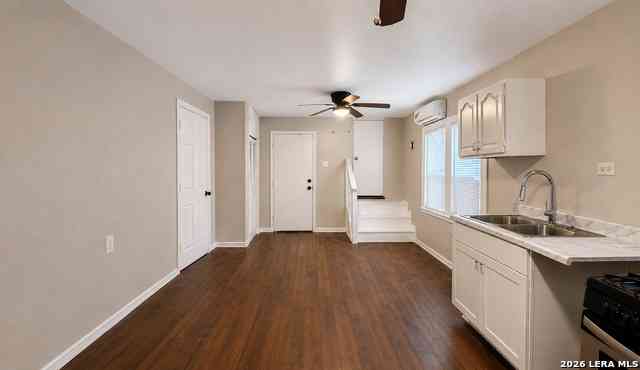 Multifamily For Rent - 1319 Leal #3<br/> San Antonio, TX 78207