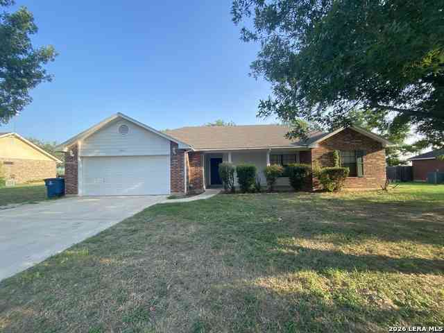 Homes For Rent - 2712 Woodland Dr<br/> Pleasanton, TX 78064