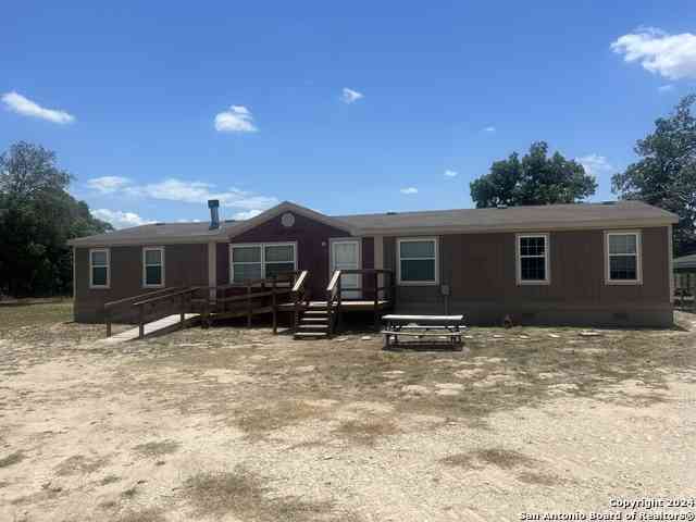 Mobile Home For Rent - 8996 Fm 775 #B<br/> La Vernia, TX 78121