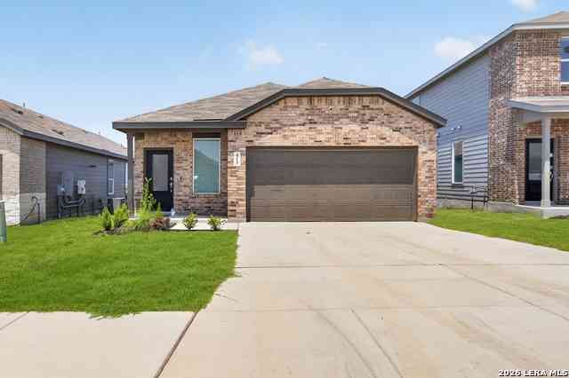 Homes For Rent - 415 Kayden Ct<br/> Marion, TX 78124