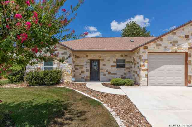 Condo For Rent - 120 Navarro Xing<br/> Guadalupe County, Seguin, TX 78155