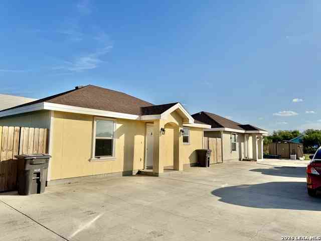 Apartment For Rent - 26 Loma Linda<br/> Maverick County, Eagle Pass, TX 78852