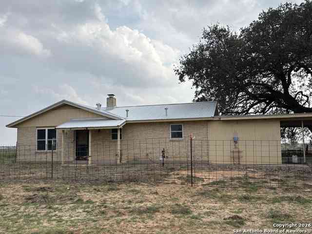 Homes For Rent - 74 N Las Gallinas<br/> Pleasanton, TX 78064