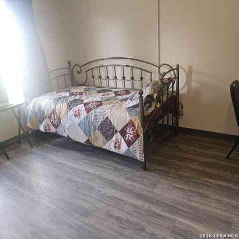 Homes For Rent - 1211 Gladstone #C<br/> San Antonio, TX 78225