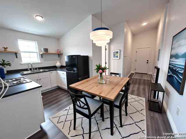 Multifamily For Rent - 2419 S Presa Street #201<br/> San Antonio, TX 78210