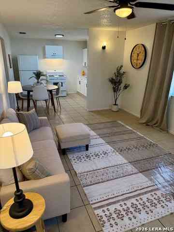 Multifamily For Rent - 144 W Villaret Blvd #108<br/> Bexar County, San Antonio, TX 78221