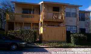 Apartment For Rent - 5806 Shadow Glen<br/> San Antonio, TX 78240
