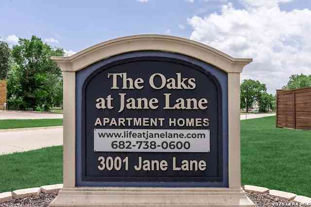 Apartment For Rent - 3001 Jane Ln #1206<br/> Tarrant County County, Haltom City, TX 76117