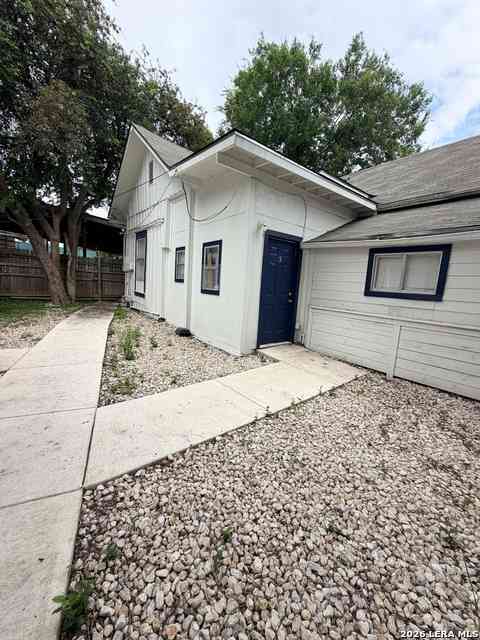 Apartment For Rent - 3430 S Flores #3B<br/> San Antonio, TX 78204