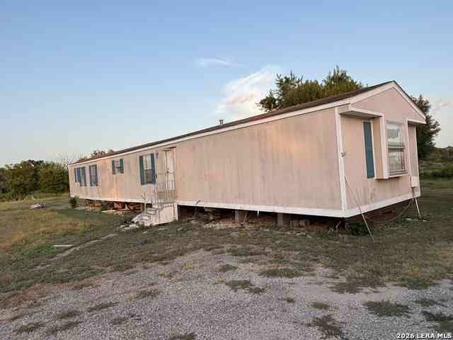 Mobile Home For Rent - 1140 Country Ln<br/> Guadalupe County, Marion, TX 78124