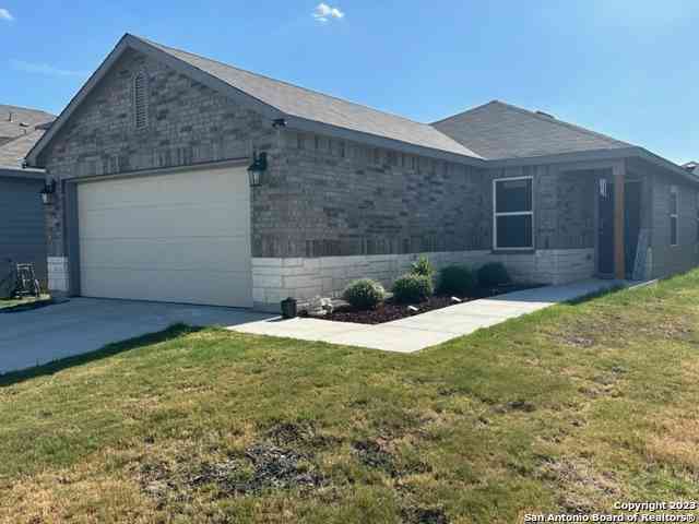 Homes For Rent - 5911 Macdona Rdg<br/> San Antonio, TX 78252