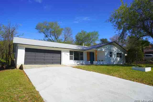 Homes For Rent - 323 Stockton Dr<br/> Bexar County, San Antonio, TX 78216