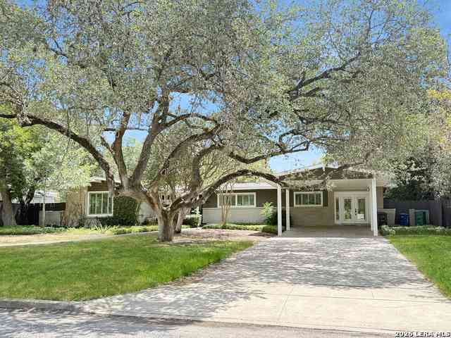 Homes For Rent - 446 Forrest Hill Dr<br/> Bexar County, San Antonio, TX 78209