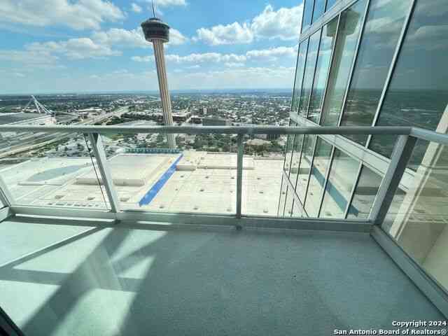 Condo For Rent - 610 E Market St #3109<br/> Bexar County, San Antonio, TX 78205