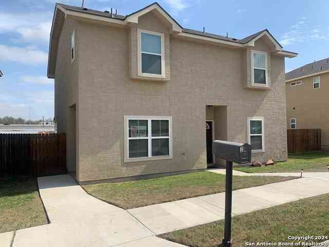 Multifamily For Rent - 622 Meadow Arbor Ln #2<br/> Bexar County, Universal City, TX 78148