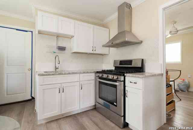 Apartment For Rent - 560 W Highland Blvd #2<br/> San Antonio, TX 78210