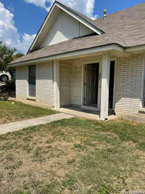 Homes For Rent - 303 Greycliff<br/> Live Oak, TX 78233