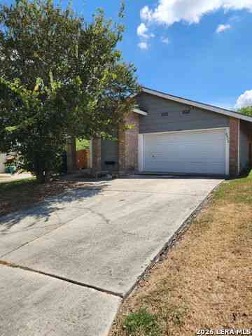 Homes For Rent - 8422 Clear Meadow<br/> Converse, TX 78109