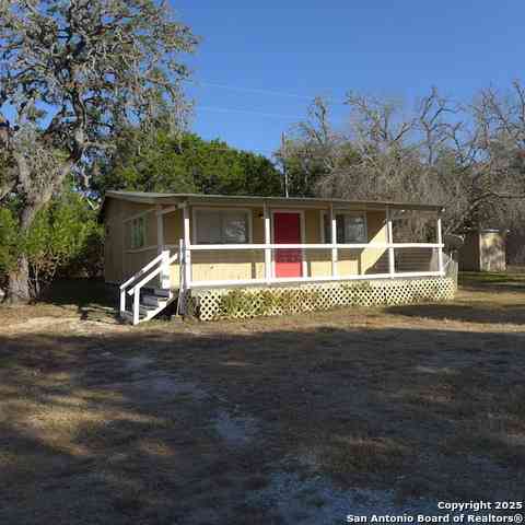Homes For Rent - 50140 A-e Interstate 10 #C<br/> Kendall County, Comfort, TX 78013