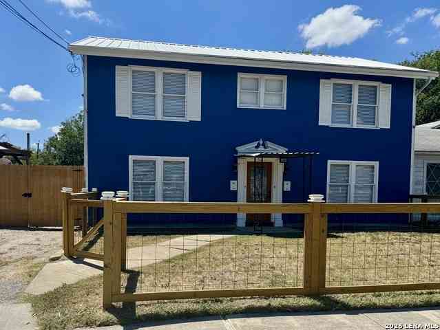 Multifamily For Rent - 922 Mcilvaine<br/> San Antonio, TX 78201