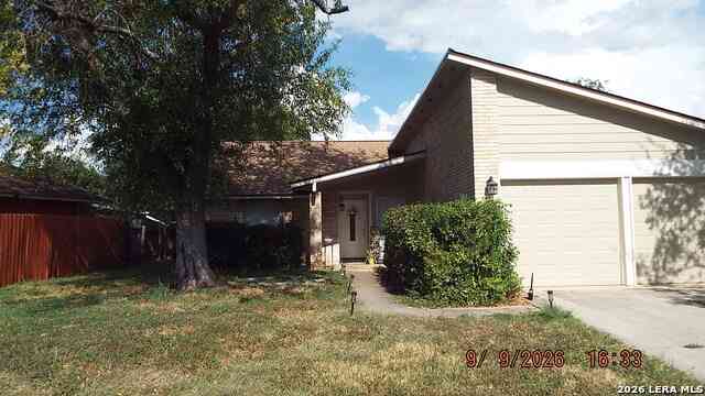 Homes For Rent - 8311 Meadow Fire<br/> San Antonio, TX 78251