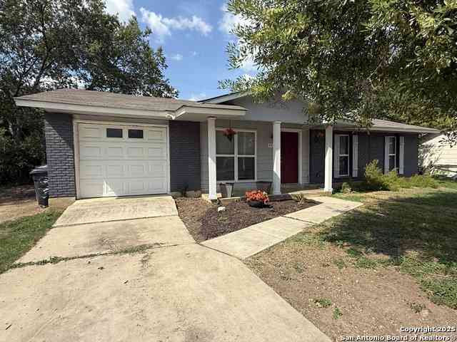 Homes For Rent - 4301 Sun Vista Ln<br/> San Antonio, TX 78217