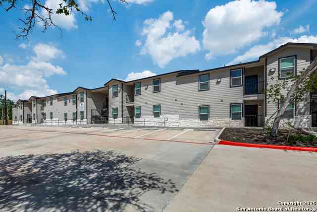 Apartment For Rent - 5415 Ingram Rd #1101<br/> Bexar County, San Antonio, TX 78228