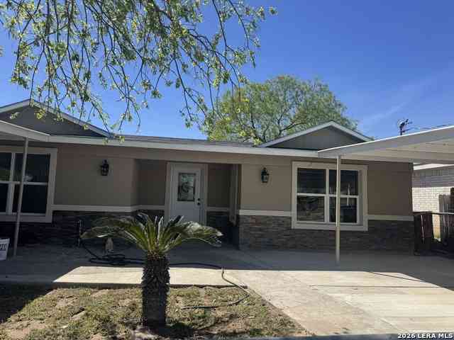 Homes For Rent - 919 Ave C<br/> Eagle Pass, TX 78852
