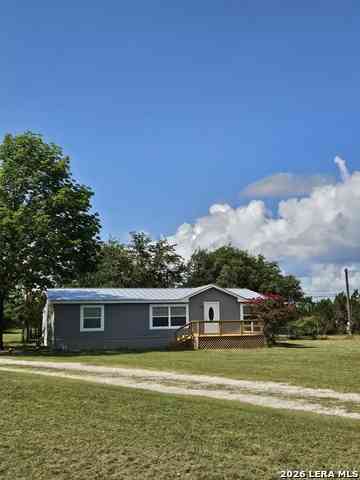 Mobile Home For Rent - 9008 Pocahontas<br/> Spring Branch, TX 78070