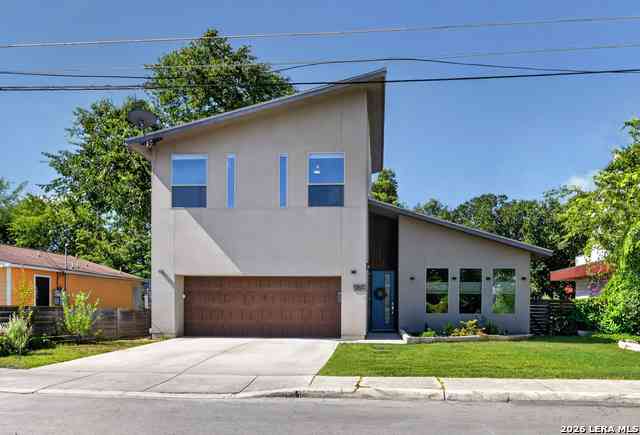 Homes For Rent - 426 E Fest St<br/> San Antonio, TX 78204