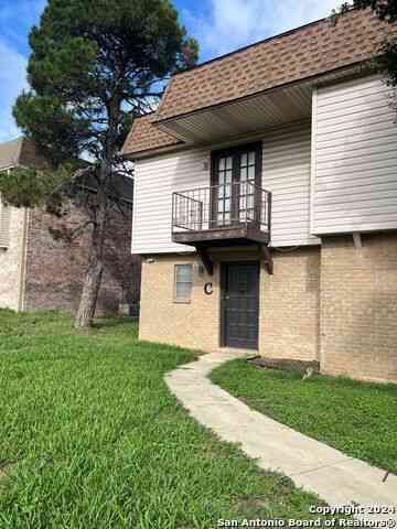 Multifamily For Rent - 11015 Mount Boracho Dr #C<br/> San Antonio, TX 78213