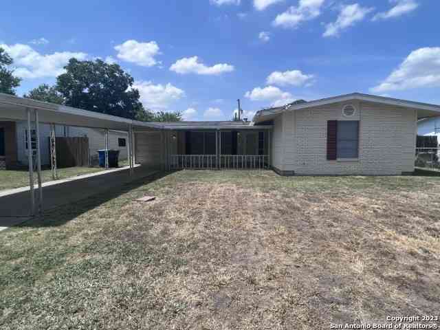 Homes For Rent - 703 E Formosa Blvd<br/> San Antonio, TX 78221