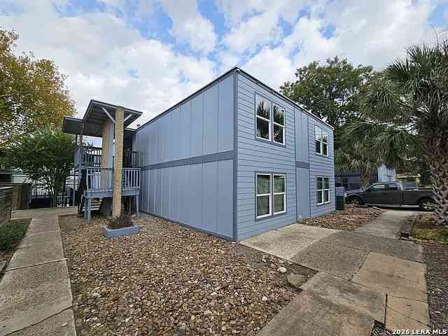 Apartment For Rent - 1305 E Mulberry Ave #11<br/> San Antonio, TX 78209