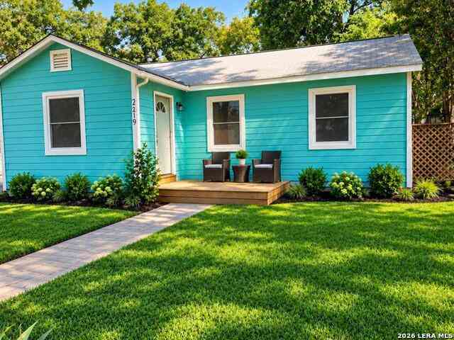 Homes For Rent - 219 N Argo Ave<br/> Alamo Heights, TX 78209