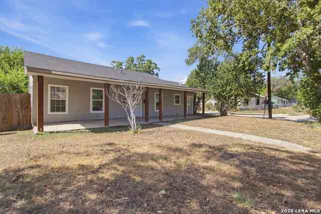 Multifamily For Rent - 302 Mcdougal #1<br/> San Antonio, TX 78223