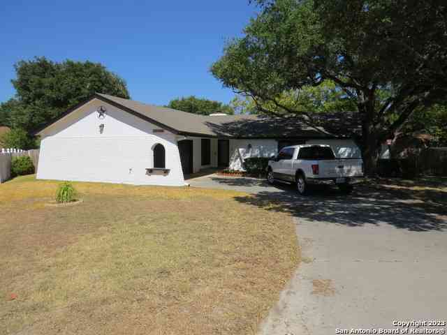 Homes For Rent - 13906 Thebes Cir<br/> Universal City, TX 78148