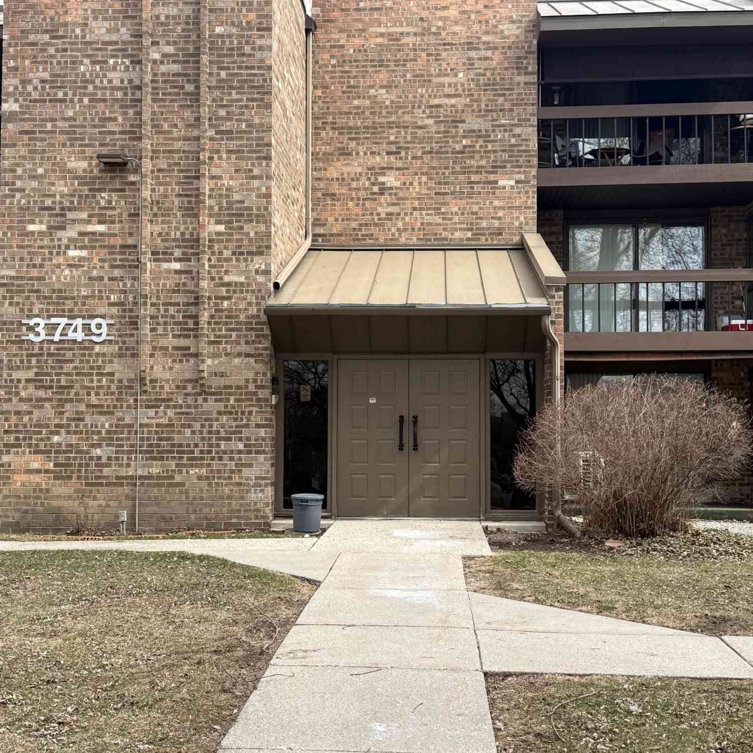 Condo For Sale - 3749 N 88th #305<br/> Milwaukee, WI 53222