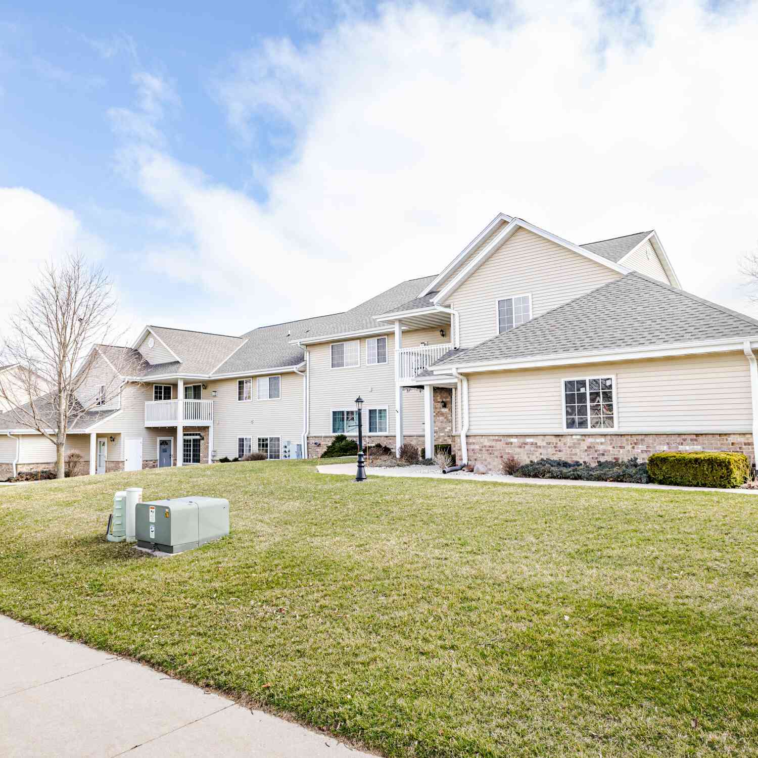Condo For Sale - W197N17110 Stonewall<br/> Jackson, WI 53037