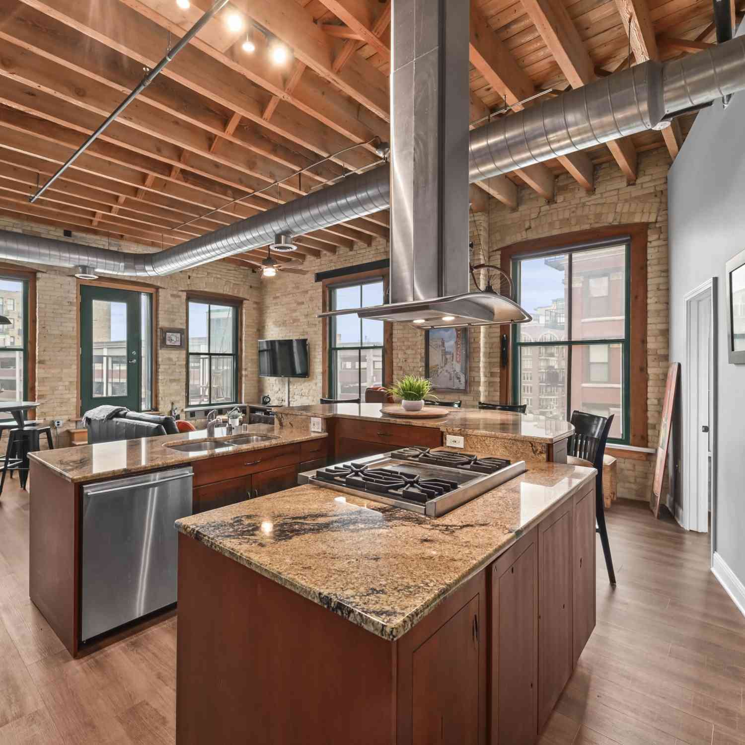 Condo For Sale - 205 N Water #404<br/> Milwaukee, WI 53202