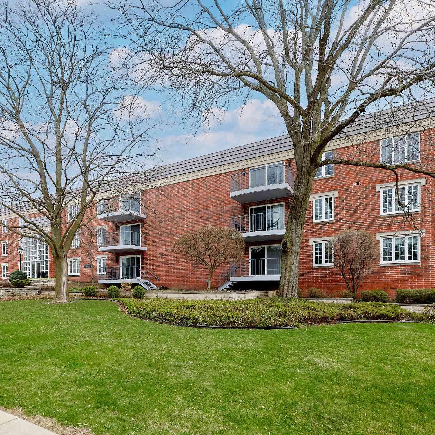 Condo For Sale - 13335 Watertown Plank #303<br/> Elm Grove, WI 53122