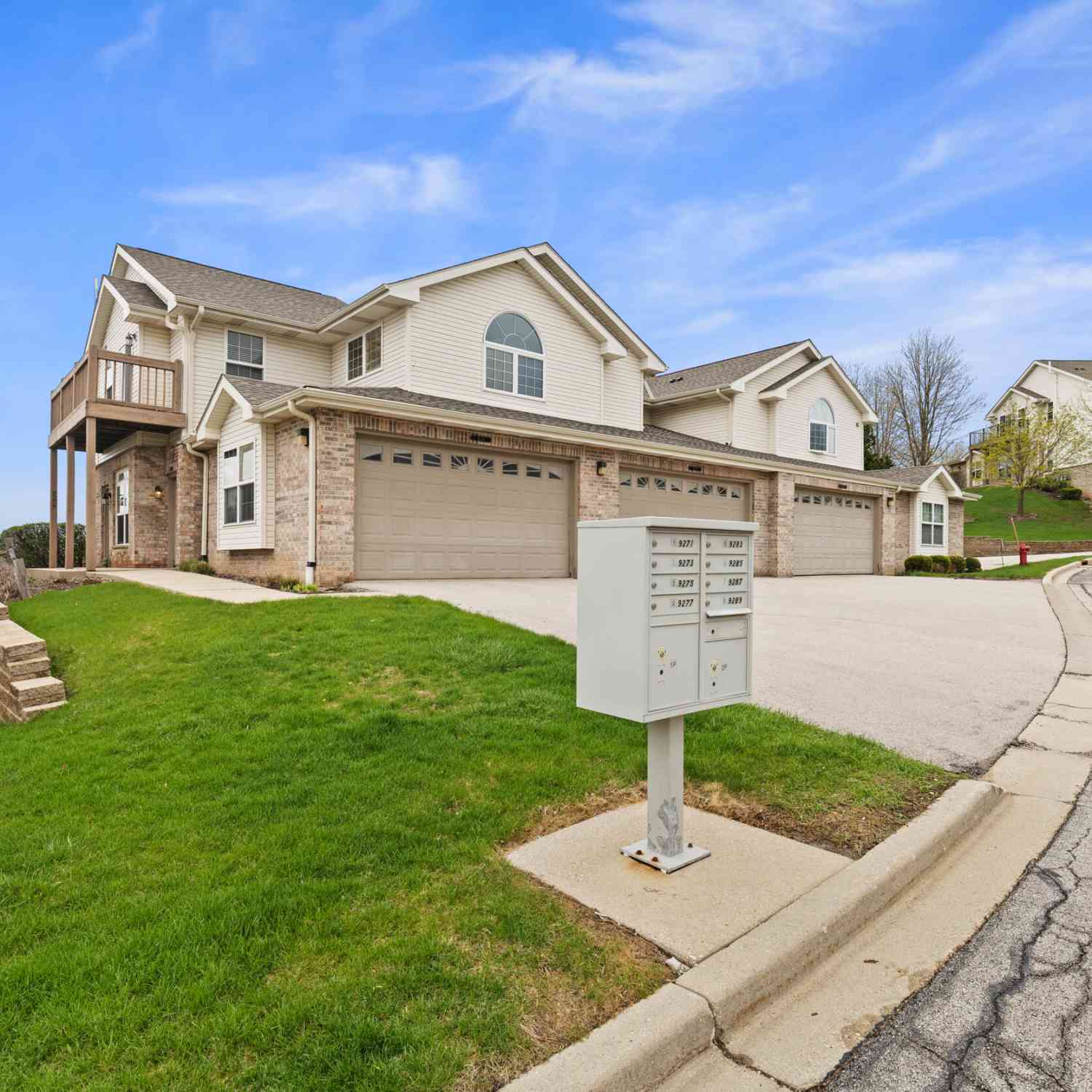 Condo For Sale - 9277 S 51 #601<br/> Franklin, WI 53132