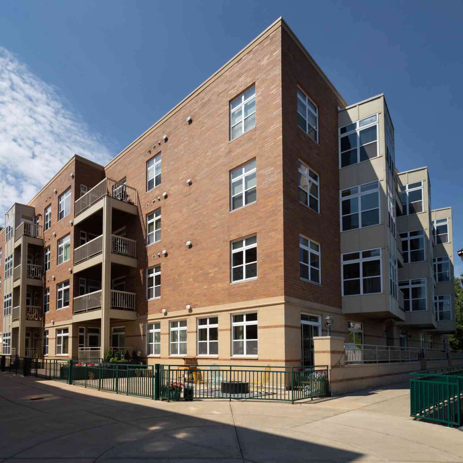 Condo For Sale - 1915 N Water #409<br/> Milwaukee, WI 53202