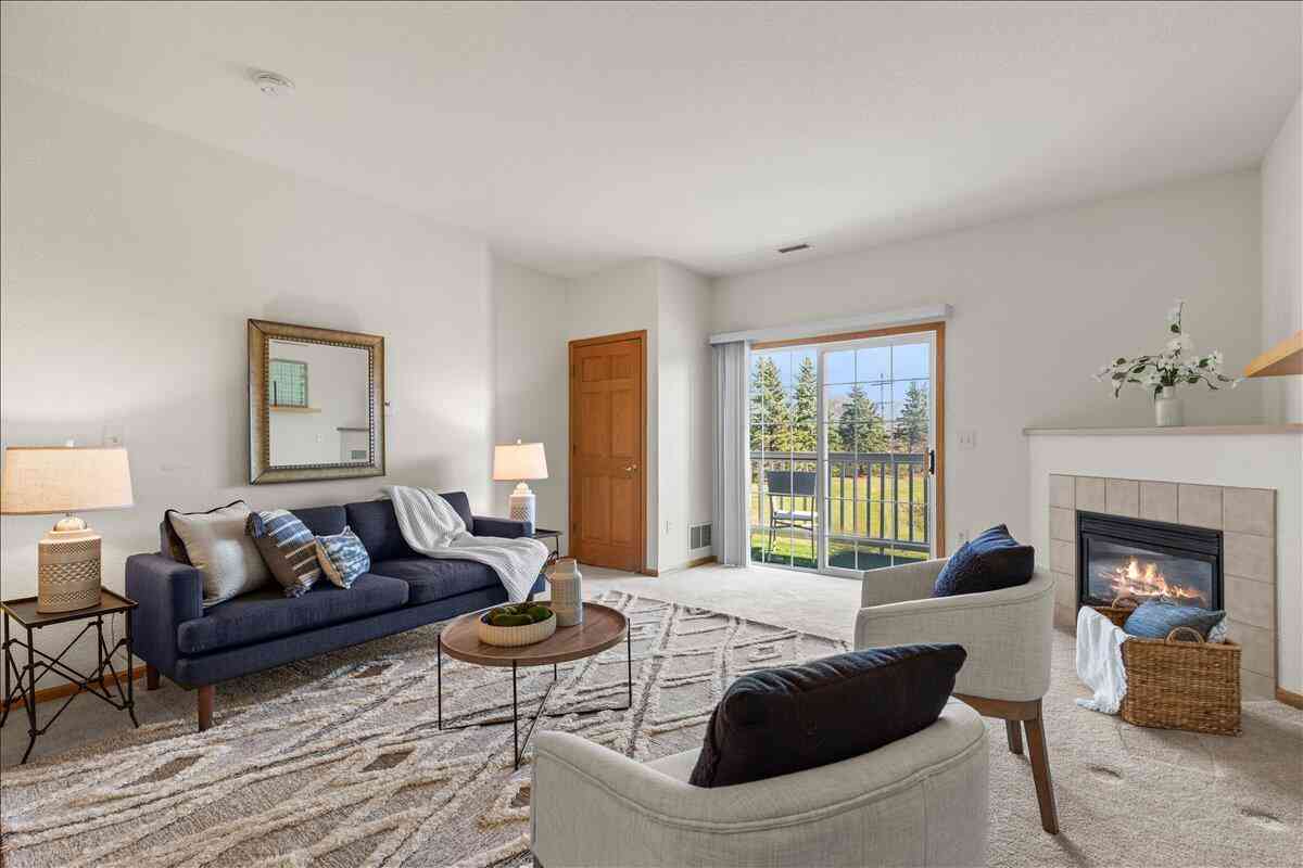 Condo For Sale - 6000 S Buckhorn #211<br/> Cudahy, WI 53110