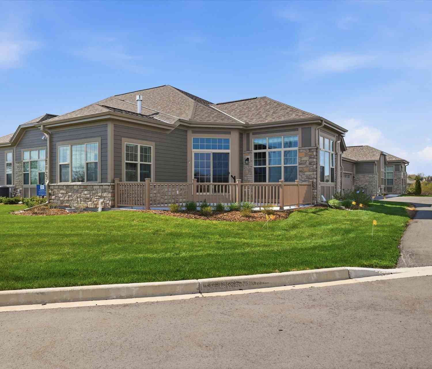 Condo For Sale - S99W13828 Clubhouse #25-74<br/> Muskego, WI 53150
