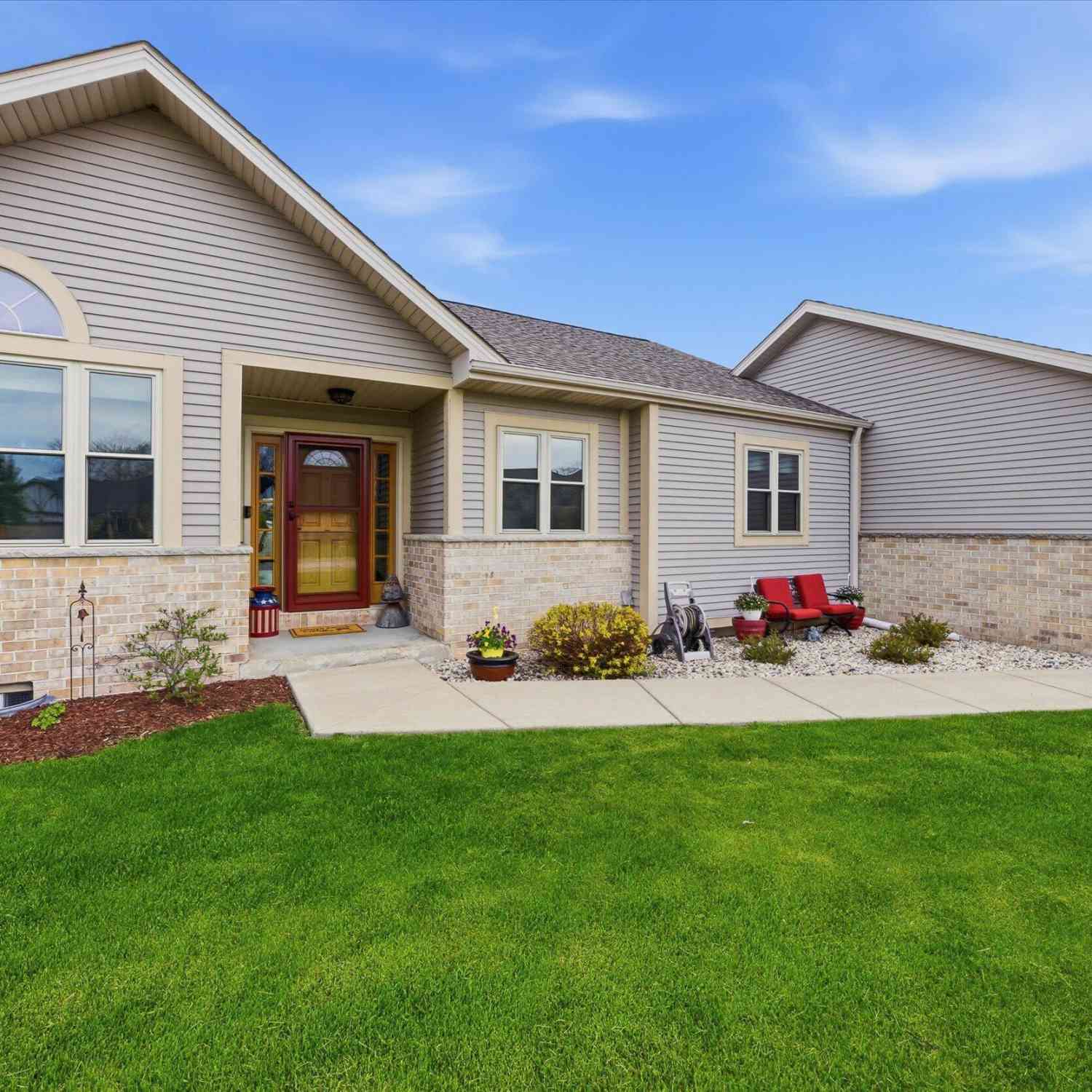 Condo For Sale - 4335 S Rose<br/> New Berlin, WI 53151