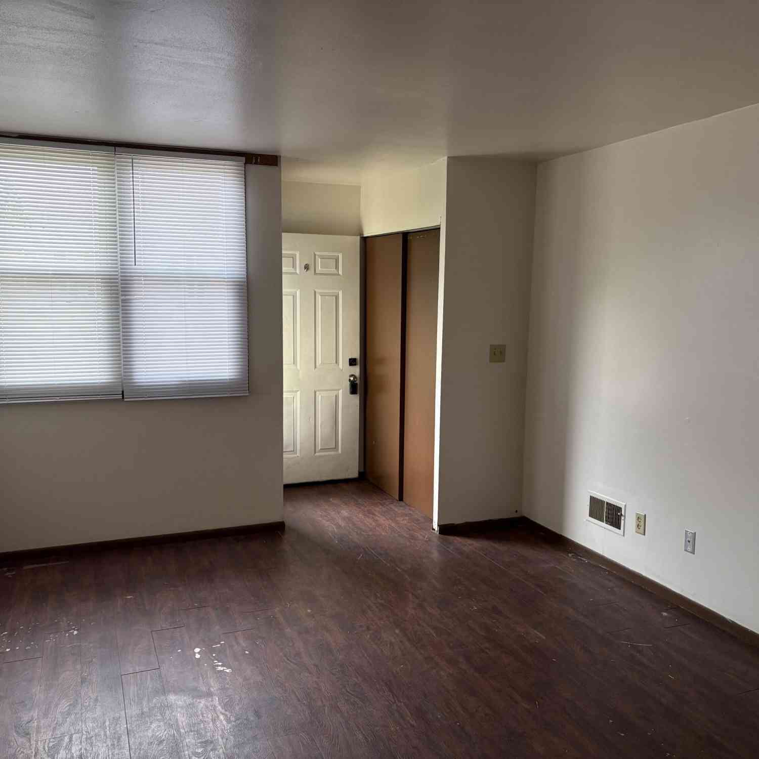 Condo For Sale - 8910 N 95th #L<br/> Milwaukee, WI 53224