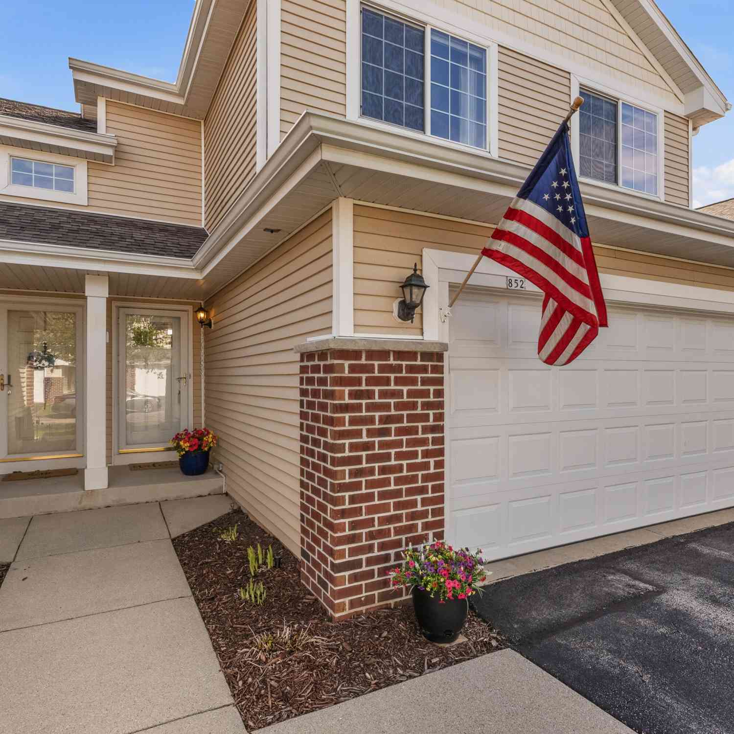 Condo For Sale - 852 Ashley<br/> Port Washington, WI 53074